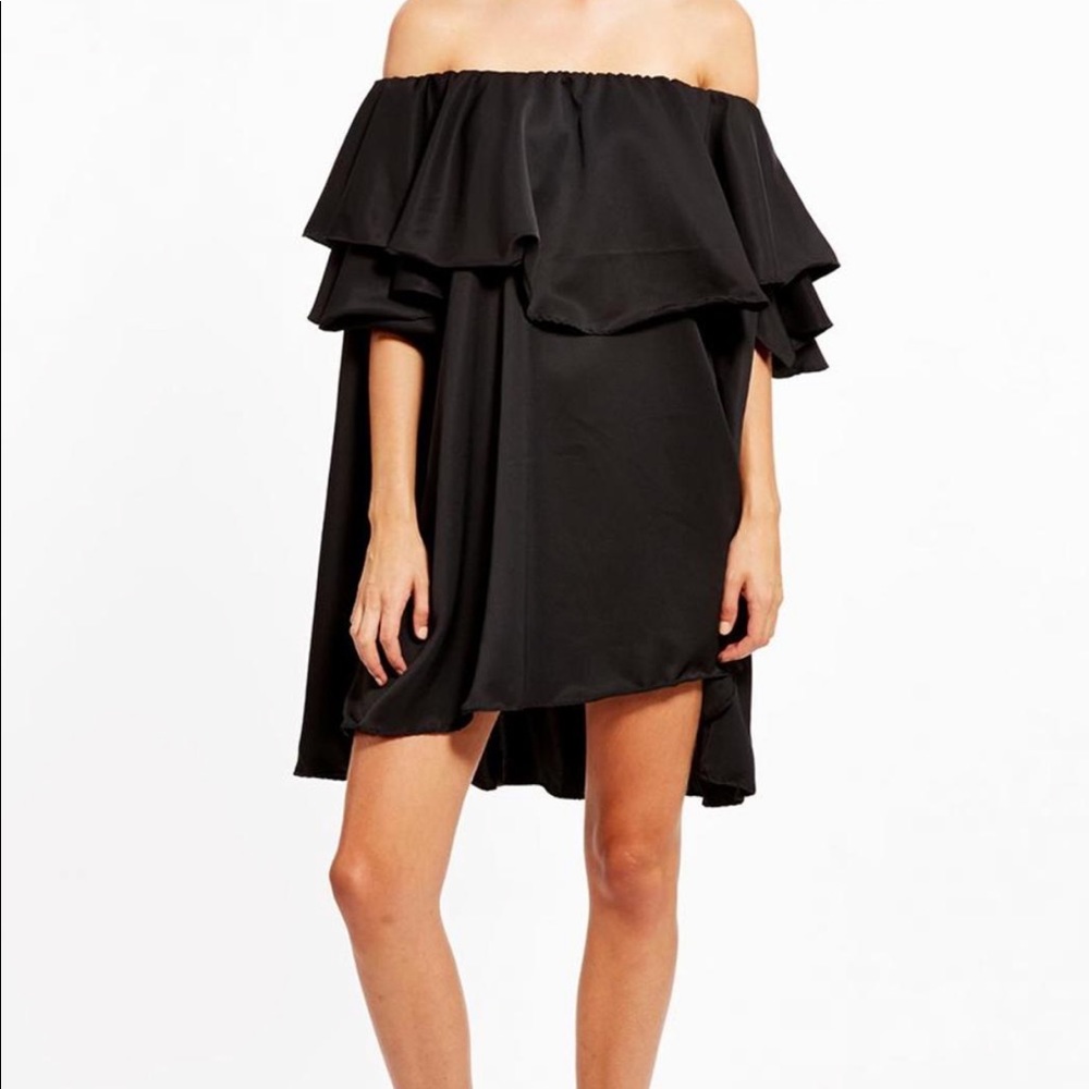 MLM Label Maison Off Shoulder Mini in NAVY